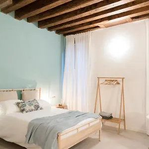mirandolina-venice-exclusive-apartment.hotelinveneto.com/